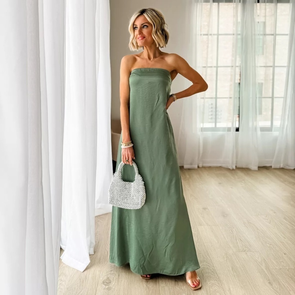 Abercrombie & Fitch Strapless Trapeze Maxi Dress - Picture 3 of 10